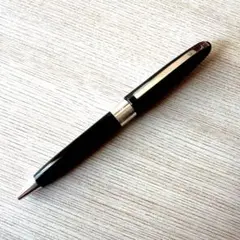 Item thumbnail for item 6d25ed2e-c990-46d1-8545-417e78fc7eff