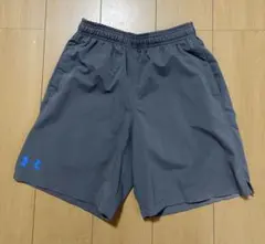UNDER ARMOUR ショートパンツ グレーのサムネイル