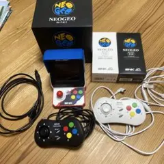 ネオジオミニ　NEOGEO mini 本体 コントローラー2個付き