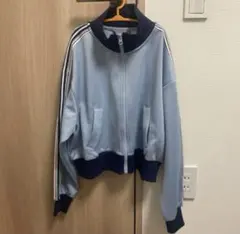 【新品・タグ付き】GU クロップドトラックジャケットJR ライトブルー　L