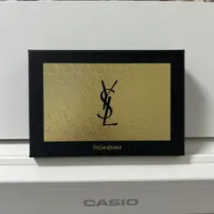 Yves Saint Laurent ギフトボックス