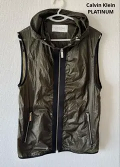 ☆Calvin Klein PLATINUM　フーデッドナイロンベスト　カーキのサムネイル