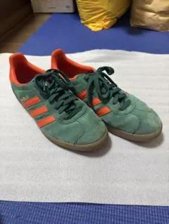 adidas GAZELLE ガゼル グリーン オレンジ 日本国内正規品のサムネイル