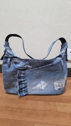 Item thumbnail for item db292edc-63e0-4ed5-aa5a-e1f5cc3d578a