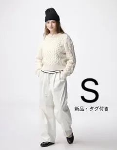 【新品】GU バレルレッグプルオンパンツ Q オフホワイト　Sサイズ