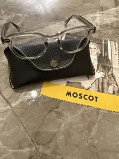 【極美品】MOSCOT モスコット レムトッシュ　サングラス クリアグレーのサムネイル
