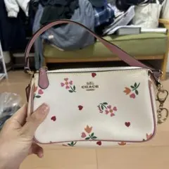 COACH フラワープリント ショルダーバッグ