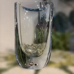 Item thumbnail for item 24654902-f375-43cd-960c-26a74abc6879