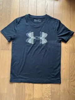 アンダーアーマー　Ｔシャツ