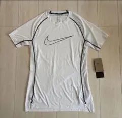 NIKEナイキプロ DRI-FIT タイトフィットショートスリーブトップ　２ＸＬのサムネイル