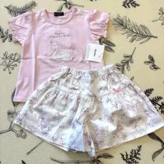 Bebe スワン柄　セットアップ　半袖