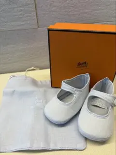 Item thumbnail for item 24ce251a-8dbc-435f-91b9-cb3b5c96ba6e