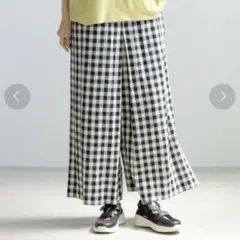 niko and... ニコアンド 美品 サラサラリネンレーヨンタックパンツ S