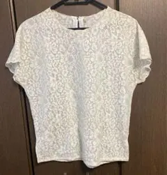 ち*ん様 CORDIER・ホワイト 花柄レース 半袖ブラウスのサムネイル