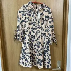 新品タグ付き　シュープリームララ　ワンピース