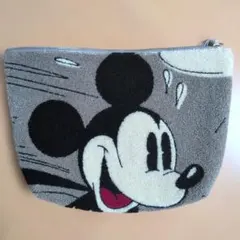 ACCOMMODE ミッキーマウス ポーチ　さがら刺繍