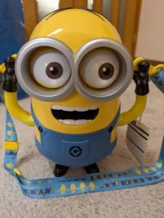 【美品】ミニオン ストラップ付きキャラクター　ポップコーンバケット　ケース