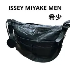 【希少】　ISSEY MIYAKE MEN メッセンジャーバッグ 希少】 ISSEY MIYAKE MEN メッセンジャーバッグ