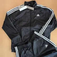 新品　サイズXＯ　アディダス　セットアップウォーマージャケットパンツ