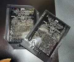 P2 N3 POLA デイ プランプ ファンデーション サンプル セット
