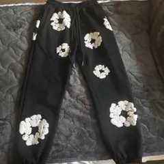 DENIM TEARS 黒スウェットパンツ