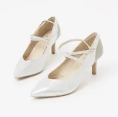 23.5センチ PICHE ABAHOUSE アバハウス　シルバー　パンプスのサムネイル