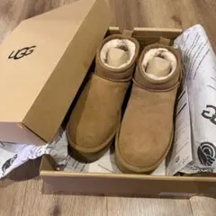 【UGG】 CLASSIC ULTRA MINI PLATFORM 22
