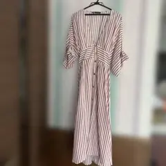 値下げ★美品★ZARA　ザラ　ロングワンピース　ストライプ　Vネック　リゾート