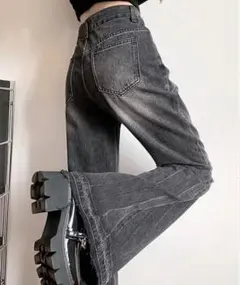 Item thumbnail for item 2e579d2d-12ee-4cef-82bf-5e97ac26dc17