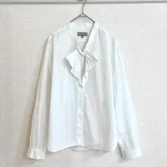美品】マーガレットハウエル フリルカラーブラウス 七分袖 水色ライト