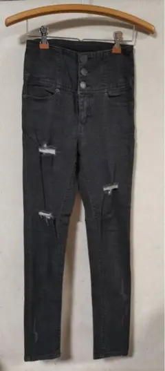 Item thumbnail for item 1ba10a65-0509-4be6-adc5-38e9c82ac134