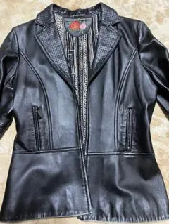 Item thumbnail for item 0555016e-8398-447e-add0-43e62edc0277