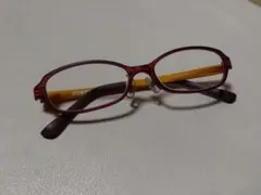 伊達メガネ