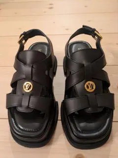 Louis Vuitton 黒 ストラップサンダル