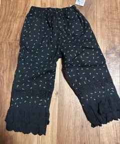 I*様 新品未使用タグ付き　しまむらsoftcheese花柄フリル裾ロングパンツ