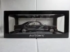 【新品】AUTOart 1/18 メルセデスベンツ 500SEC ミニカーのサムネイル