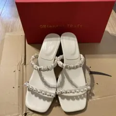 Item thumbnail for item 351e3a1b-996b-421d-9c8d-576fe41c3b1f