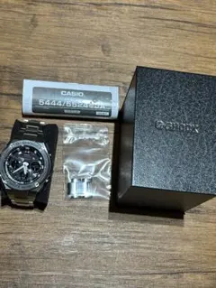 Item thumbnail for item ef3cc20f-e927-481a-b77c-e7d8063e6705