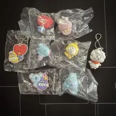 BT21 キャラクターキーホルダー 8個セット