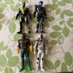 仮面ライダー フィギュア 4体セット