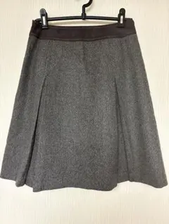 組曲　ウール混合膝丈スカート