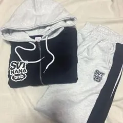 SEVENTEEN NANA bnb ナナ民泊 パーカー スウェット