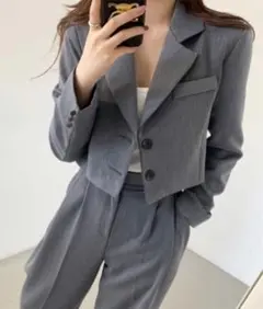 ショートジャケットセットアップパンツスーツ　グレー　ZOZO