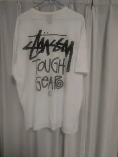 STUSSYステューシーTOUGH GEAR TEE 半袖 tee 夏服 - メルカリ