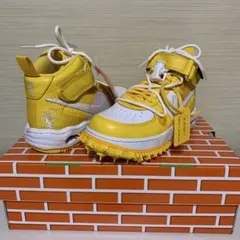 Off-White × Nike Air Force 1 Mid SP LTHRのサムネイル