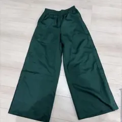 ページボーイ　ワイドパンツ　レディース　グリーン　フリーサイズ