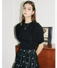 美品 COEL コエル ボレロ付きトップスのサムネイル