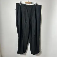 黒 プリーツ入り スラックス チノパン