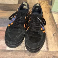 OFF-WHITE スニーカー ブラック オレンジ