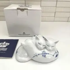 ロイヤルコペンハーゲン フィギュリン ブルーパルメッテ 三匹の猫のサムネイル